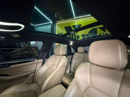 PORSCHE-MACAN-2024