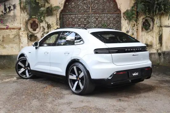 PORSCHE-MACAN-2025