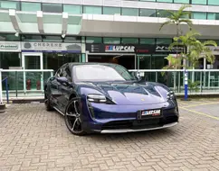 PORSCHE TAYCAN 4 CROSS TURISMO ELÉTRICO PORSCHE TAYCAN 4 CROSS TURISMO ELÉTRICO