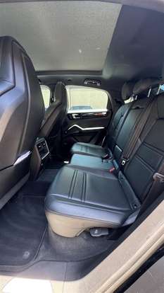 PORSCHE-CAYENNE-2022