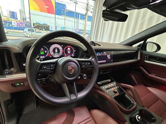 PORSCHE-CAYENNE-3.0 V6 S E-HYBRID COUPÉ AWD TIPTRONIC S PORSCHE-CAYENNE-2024