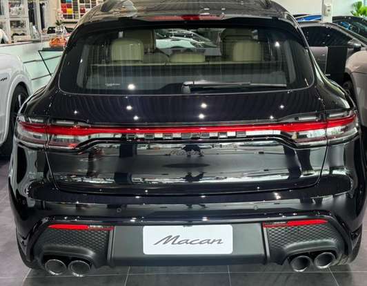 PORSCHE-MACAN-2025
