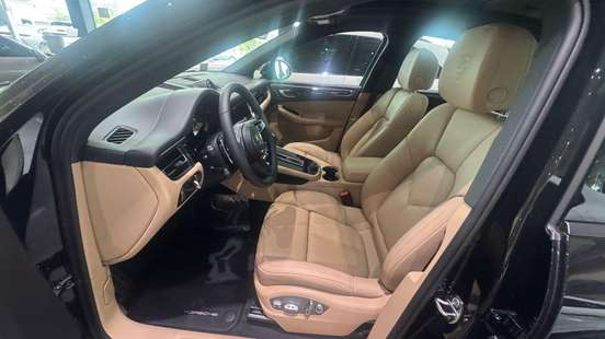 PORSCHE-MACAN-2025