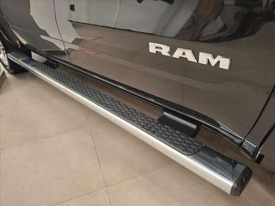 RAM-1500-3.0 HURRICANE 6 BITURBO GASOLINA BIG HORN CD 4X4 AUTOMÁTICO RAM-1500-2026