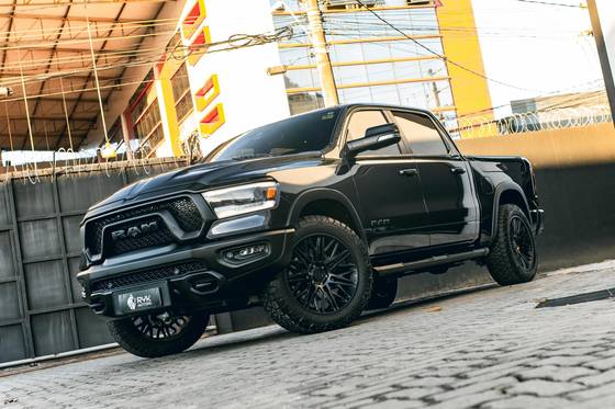 RAM 1500 5.7 V8 GASOLINA REBEL CD 4X4 AUTOMÁTICO