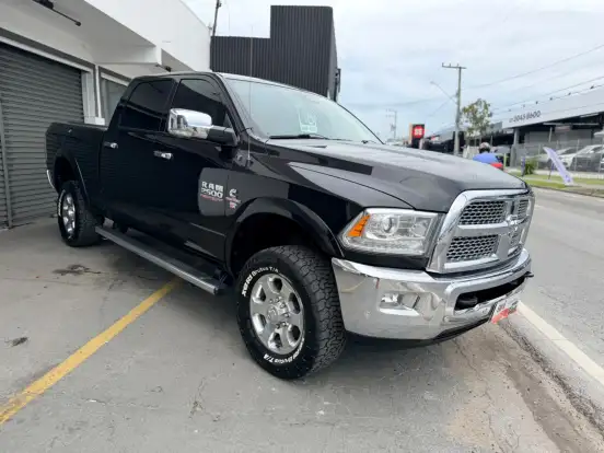 RAM-2500-6.7 LARAMIE 4X4 CD I6 TURBO DIESEL 4P AUTOMÁTICO RAM-2500-2016