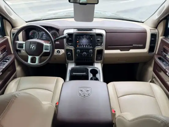 RAM-2500-6.7 LARAMIE 4X4 CD I6 TURBO DIESEL 4P AUTOMÁTICO RAM-2500-2016