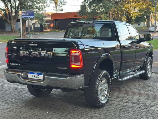RAM-2500-6.7 I6 TURBO DIESEL LARAMIE CD 4X4 AUTOMÁTICO RAM-2500-2020