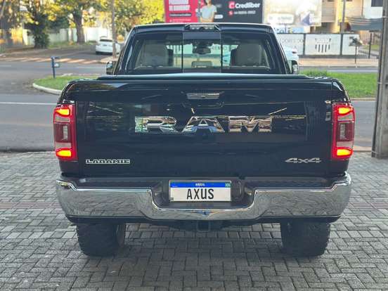 RAM-2500-6.7 I6 TURBO DIESEL LARAMIE CD 4X4 AUTOMÁTICO RAM-2500-2020