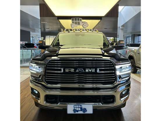 RAM-3500-6.7 I6 TURBO DIESEL LARAMIE CD 4X4 AUTOMÁTICO RAM-3500-2024