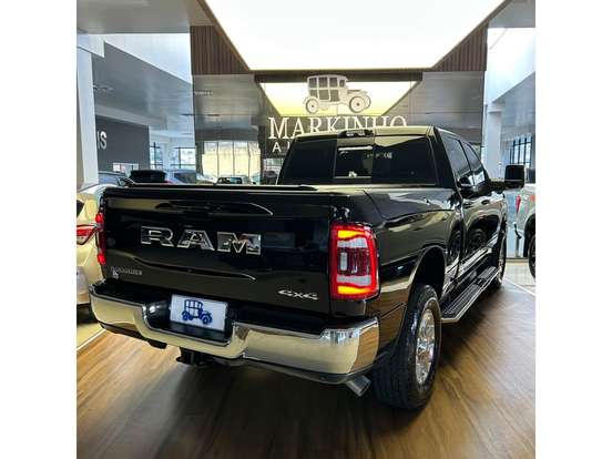 RAM-3500-6.7 I6 TURBO DIESEL LARAMIE CD 4X4 AUTOMÁTICO RAM-3500-2024