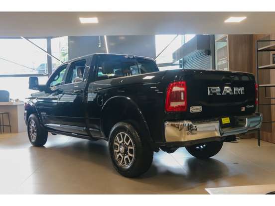 RAM-3500-6.7 I6 TURBO DIESEL LIMITED LONGHORN CD 4X4 AUTOMÁTICO RAM-3500-2026