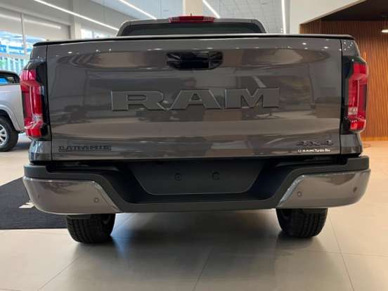 RAM-DAKOTA-2.2 TURBO DIESEL LARAMIE 4X4 AUTOMÁTICO RAM-DAKOTA-2026