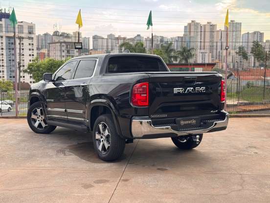 RAM-RAMPAGE-2.2 TURBO DIESEL LARAMIE 4X4 AUTOMÁTICO RAM-RAMPAGE-2025