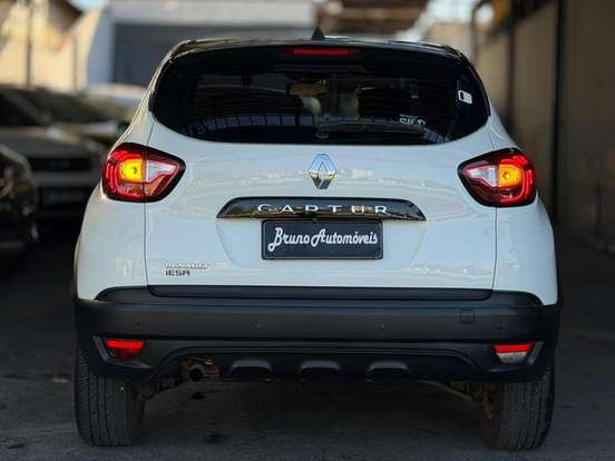 RENAULT-CAPTUR-2019