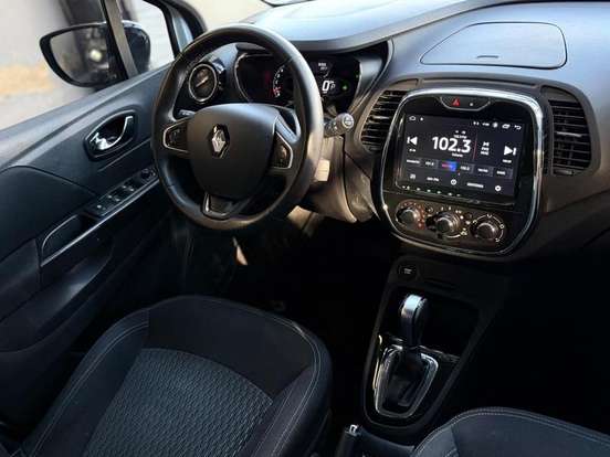 RENAULT-CAPTUR-2019