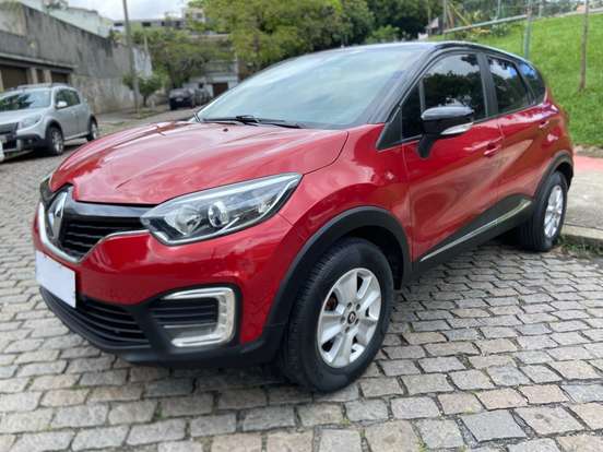 RENAULT-CAPTUR-2018