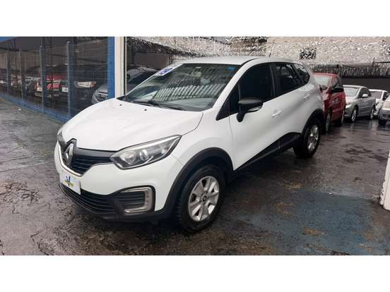 RENAULT-CAPTUR-2018