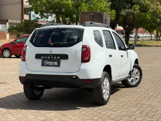 RENAULT-DUSTER-2019