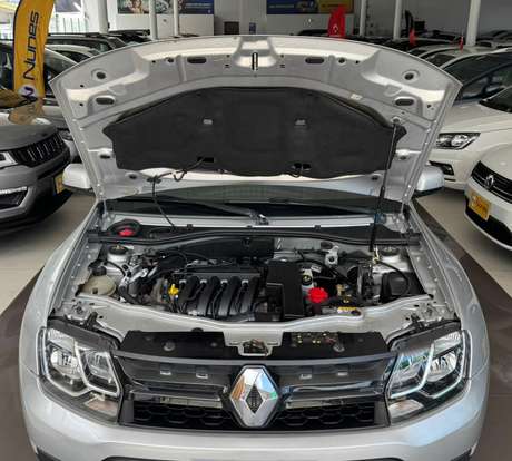 RENAULT-DUSTER-2016