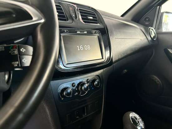 RENAULT-SANDERO-1.0 12V SCE FLEX ZEN MANUAL RENAULT-SANDERO-2020