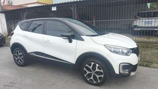 RENAULT-CAPTUR-2019