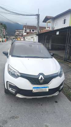 RENAULT-CAPTUR-2019
