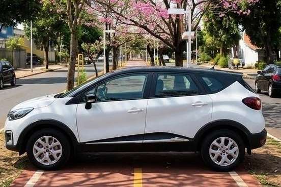 RENAULT-CAPTUR-1.6 16V SCE FLEX ZEN X-TRONIC RENAULT-CAPTUR-2017