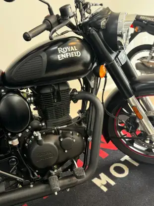 ROYAL ENFIELD-CLASSIC 350 DARK-2024