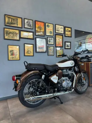 ROYAL ENFIELD CLASSIC 350 