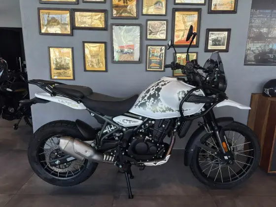 ROYAL ENFIELD HIMALAYAN 450 KAMET WHITE 