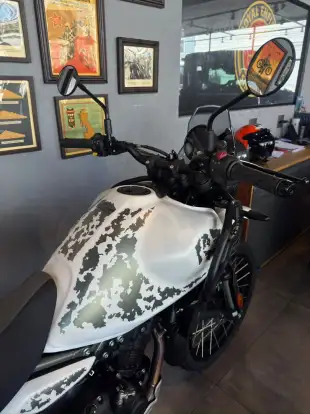 ROYAL ENFIELD-HIMALAYAN 450 KAMET WHITE ROYAL ENFIELD-HIMALAYAN 450 KAMET WHITE-2026