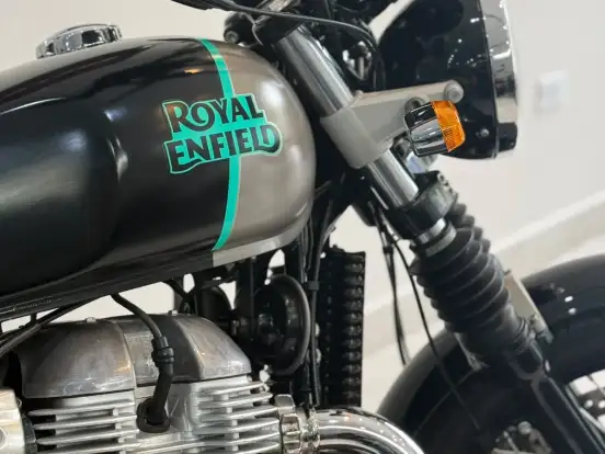 ROYAL ENFIELD-INTERCEPTOR ROYAL ENFIELD-INTERCEPTOR-2024
