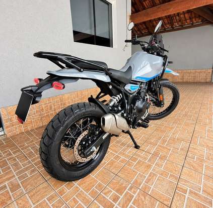ROYAL ENFIELD-HIMALAYAN 450 KAMET WHITE-2026