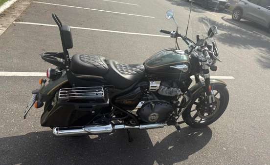 ROYAL ENFIELD-METEOR 650 INTERSTELLAR-2025