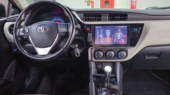 TOYOTA-COROLLA-2018