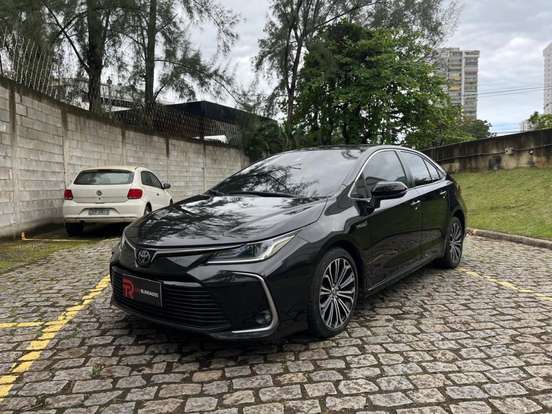 TOYOTA-COROLLA-2022