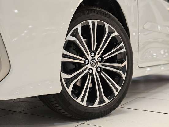TOYOTA-COROLLA-2020