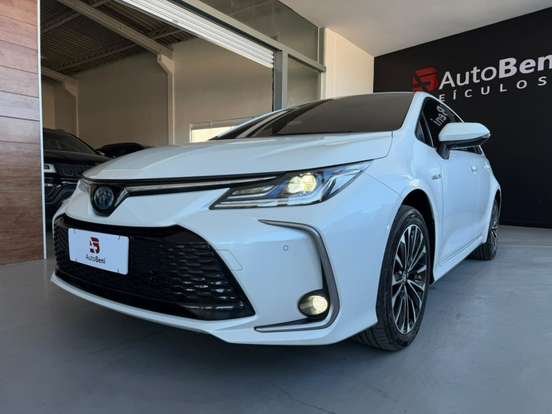 TOYOTA-COROLLA-2023