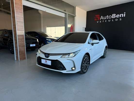 TOYOTA-COROLLA-2023