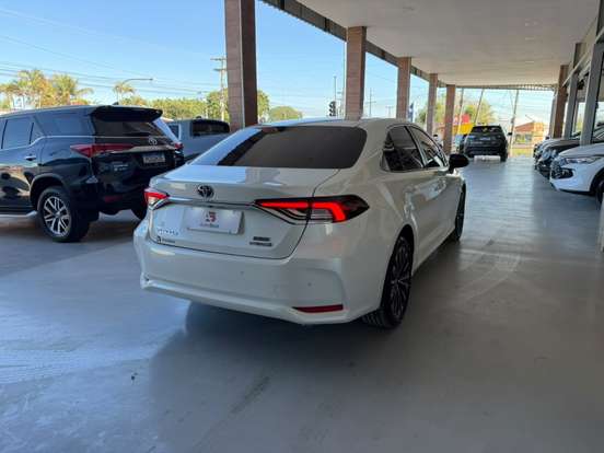 TOYOTA-COROLLA-2023