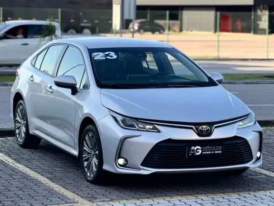 TOYOTA-COROLLA-2023