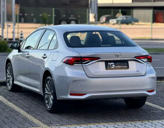 TOYOTA-COROLLA-2023