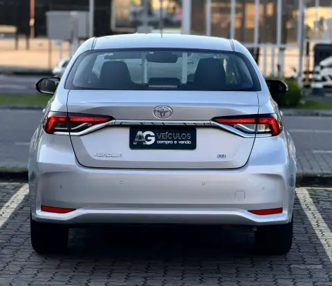 TOYOTA-COROLLA-2023