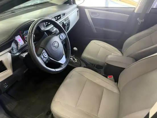TOYOTA-COROLLA-2015
