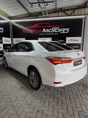 TOYOTA-COROLLA-2018