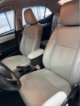 TOYOTA-COROLLA-2018