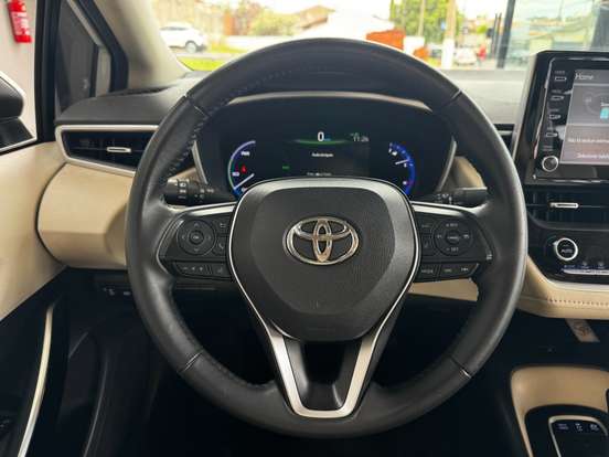 TOYOTA-COROLLA-2022