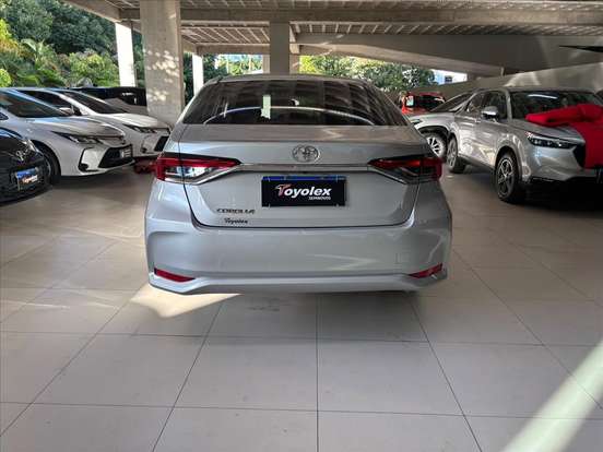 TOYOTA-COROLLA-2025