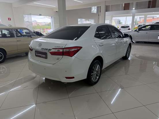 TOYOTA-COROLLA-2016